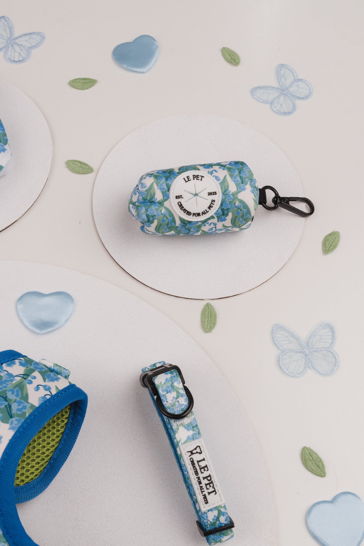 Conjunto Folhas e Flores
